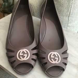GUCCI jelly wedges